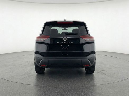 Used 2025 Nissan Rogue SV image 7