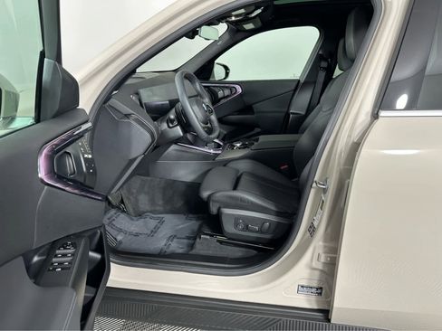 Certified 2025 BMW X3 xDrive30i w/ Convenience Package image 10