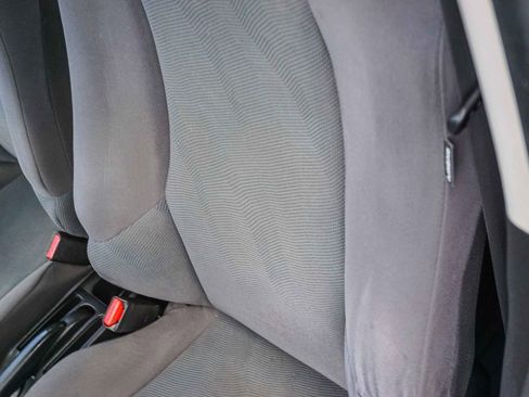Used 2013 Honda Fit image 21