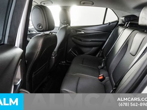 Used 2025 Buick Encore GX Preferred image 17