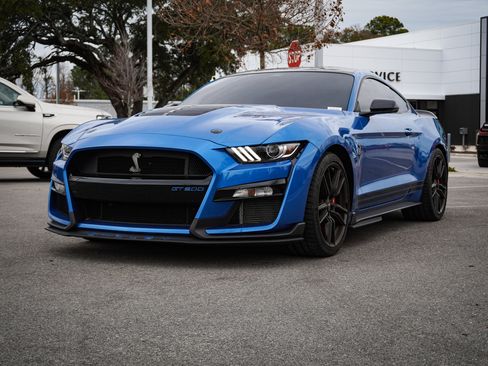 Used 2021 Ford Mustang Shelby GT500 w/ Technology Package image 5