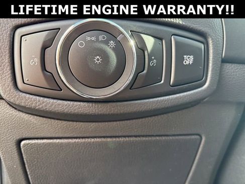 Used 2024 Ford Edge SEL image 13