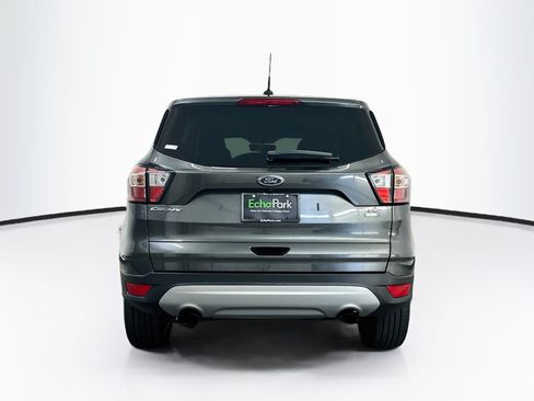Used 2017 Ford Escape SE AWD/4WD image 7