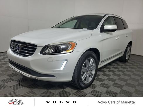 Used 2016 Volvo XC60 T6 Platinum w/ Climate Package AWD/4WD image 3