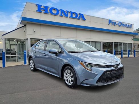 Used 2021 Toyota Corolla LE w/ Carpet Mat Package (TMS) FWD image 3