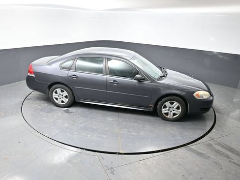 Used 2010 Chevrolet Impala LS FWD image 12