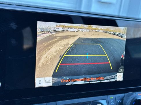 Used 2025 Toyota Grand Highlander AWD image 23