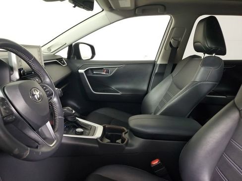 Used 2019 Toyota RAV4 Limited w/ Advanced Technology Package AWD/4WD image 22
