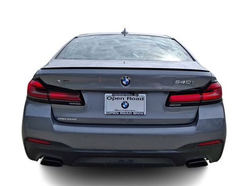 Certified 2023 BMW 540i xDrive w/ M Sport Package AWD/4WD image 5