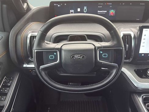 Used 2025 Ford Expedition Tremor image 22