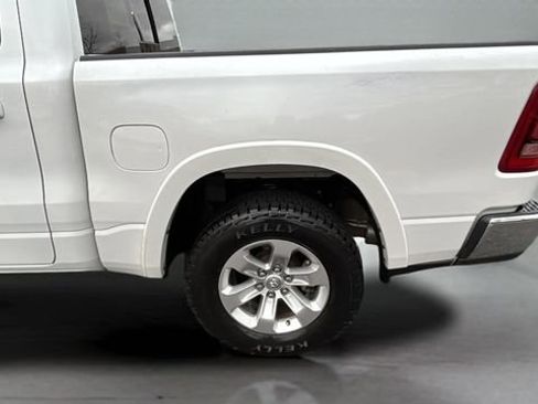 Used 2022 RAM 1500 Laramie AWD/4WD image 35
