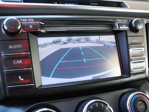 Used 2014 Toyota RAV4 LE image 22