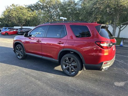 New 2025 Honda Pilot Sport image 7