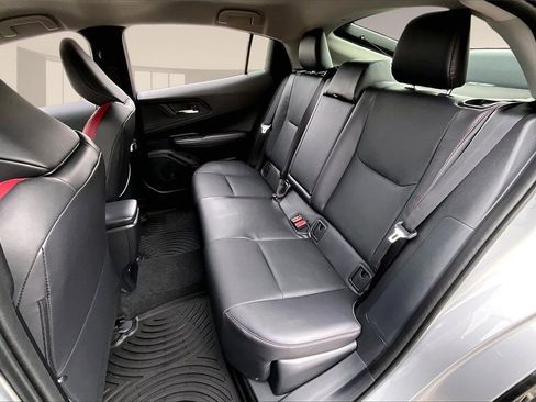 Used 2026 Toyota Prius Plug-In Hybrid w/ Limited Premium Package image 28