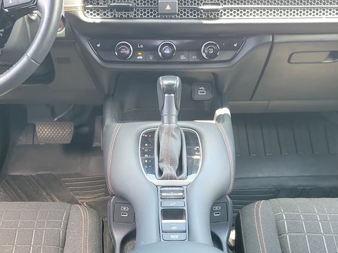 Used 2024 Honda HR-V Sport image 18