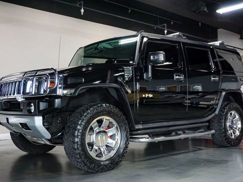 Used 2009 HUMMER H2 Luxury AWD/4WD image 3