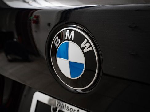 New 2026 BMW X5 xDrive40i w/ Executive Package image 18