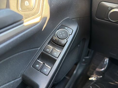 Used 2022 Ford Escape S image 16