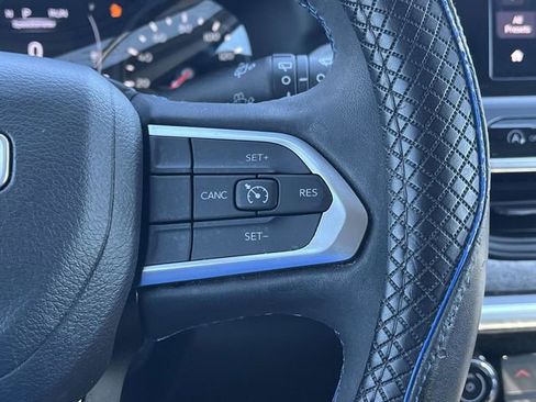 Used 2022 Jeep Compass Latitude image 27