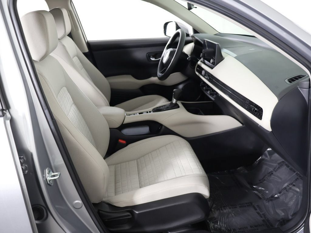 Used 2024 Honda HR-V LX image 26
