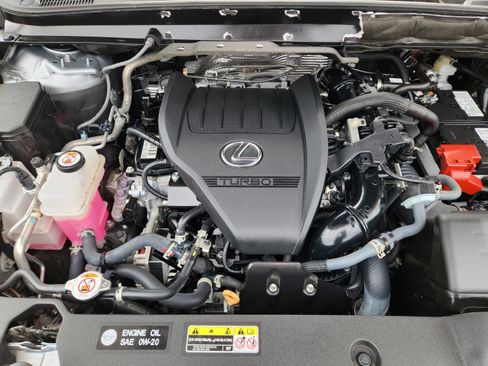 Used 2024 Lexus RX 350 F Sport w/ Convenience Package AWD/4WD image 27