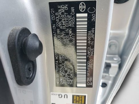 Certified 2021 Toyota Prius Prime LE FWD image 27