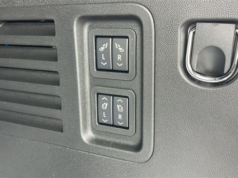 New 2026 Buick Enclave Avenir w/ Super Cruise Package image 29