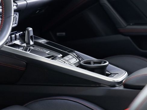 Used 2021 Porsche 911 Turbo image 6