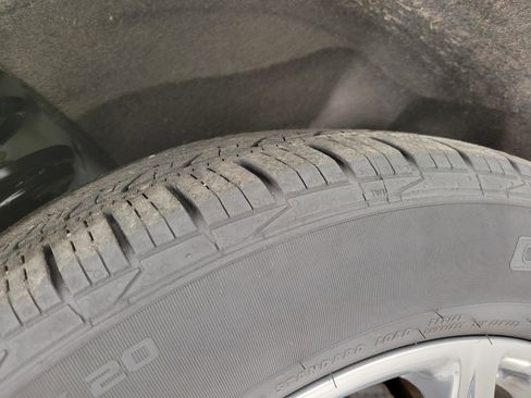 Certified 2023 Buick Enclave Essence w/ Experience Buick Package image 5