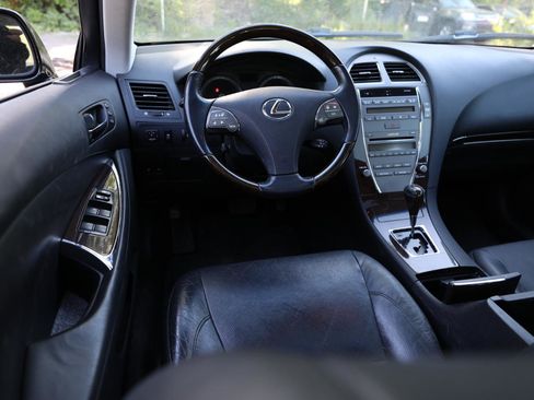 Used 2011 Lexus ES 350 FWD image 13