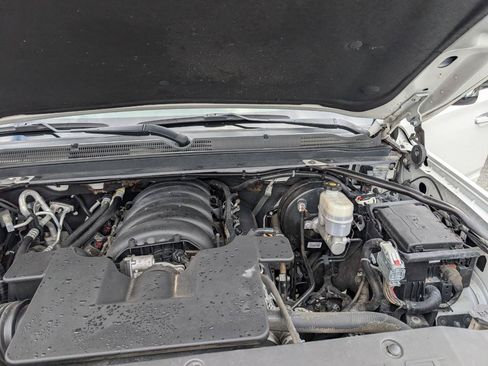 Used 2020 Chevrolet Suburban Premier w/ Premier 6.2L Value Package AWD/4WD image 29