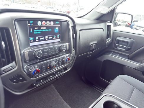 Used 2018 Chevrolet Silverado 1500 LT w/ All Star Edition image 21