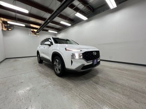 Used 2023 Hyundai Santa Fe SEL image 2