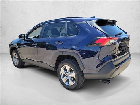 Used 2025 Toyota RAV4 XLE w/ Convenience Package FWD image 7