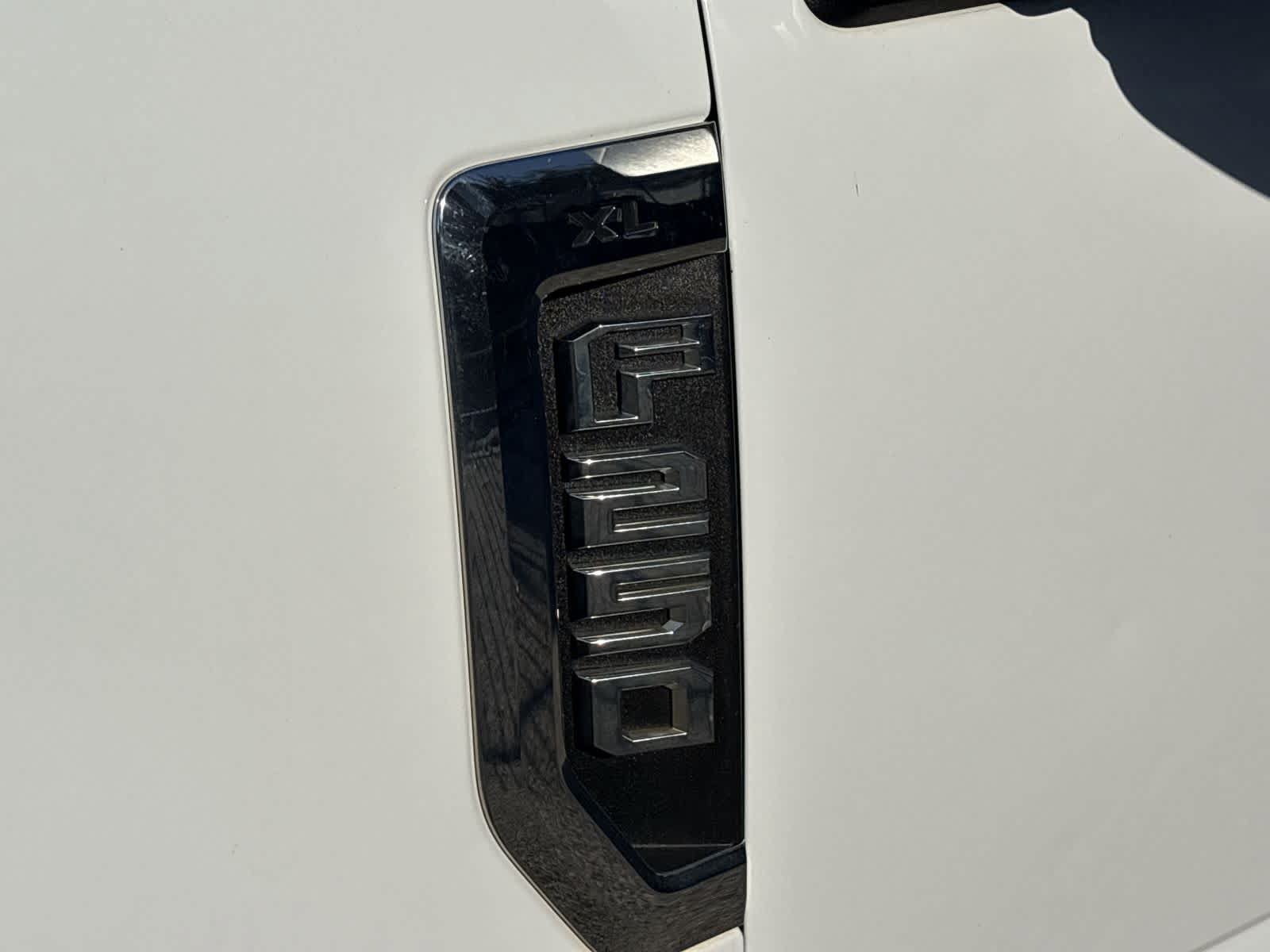 Used 2021 Ford F250 XL w/ Power Equipment Group AWD/4WD image 9