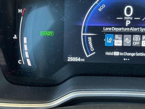 Used 2023 Toyota Corolla Cross AWD Hybrid w/ Convenience Package image 24