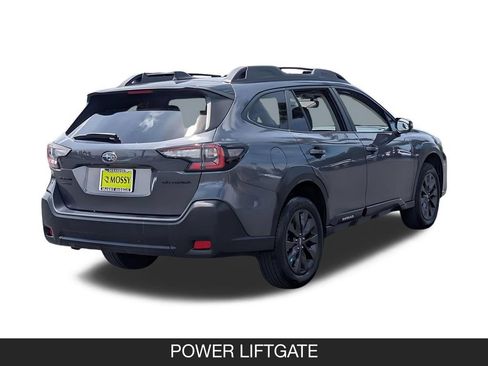 Used 2025 Subaru Outback Onyx Edition AWD/4WD image 8