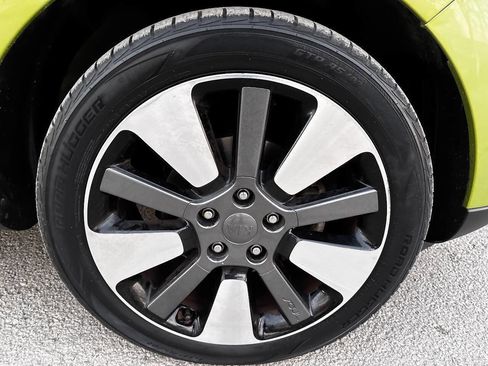 Used 2015 Kia Soul ! w/ Sun & Sound Package image 20