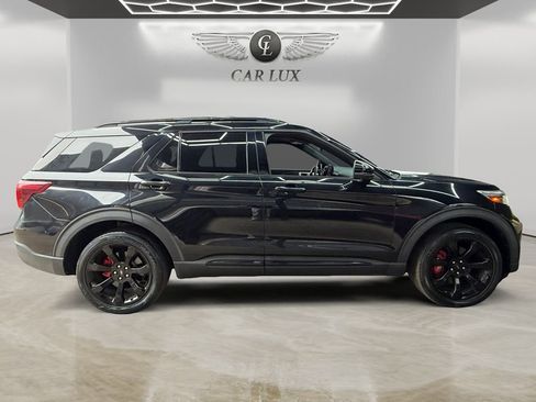 Used 2020 Ford Explorer ST w/ ST Street Pack image 6