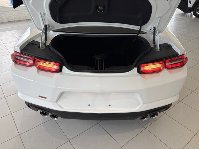 Used 2022 Chevrolet Camaro SS RWD image 21