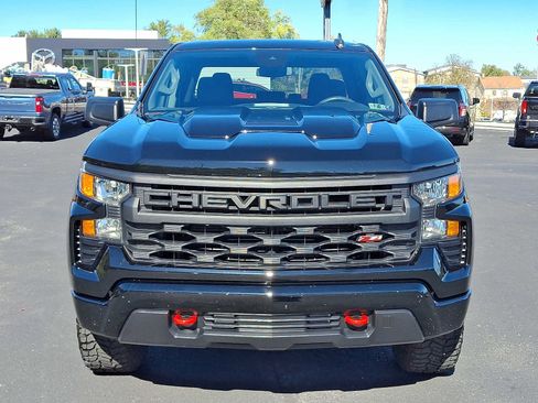 Used 2023 Chevrolet Silverado 1500 Custom Trail Boss image 2