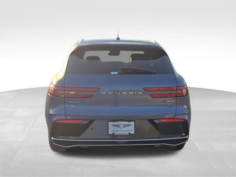 Used 2026 Genesis GV70 2.5T AWD/4WD image 7
