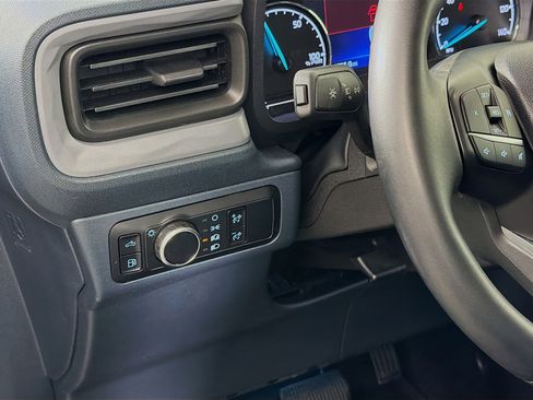 Used 2023 Ford Maverick Lariat w/ Lariat Luxury Package image 11