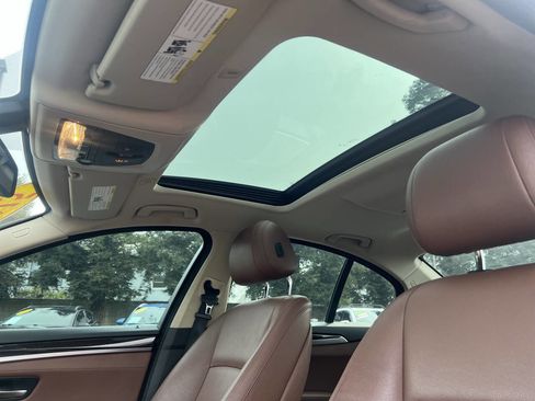 Used 2015 BMW 528i xDrive Sedan image 10