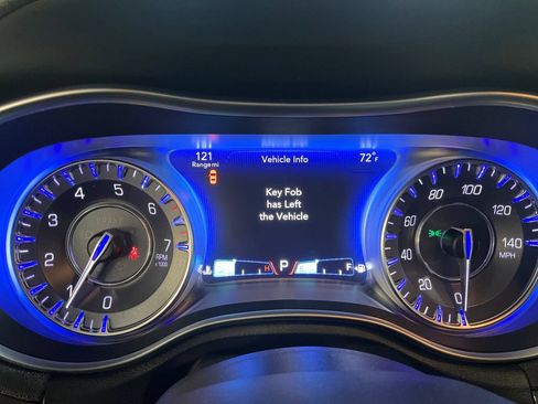 Used 2017 Chrysler 300 Limited w/ Driver Convenience Group AWD/4WD image 21
