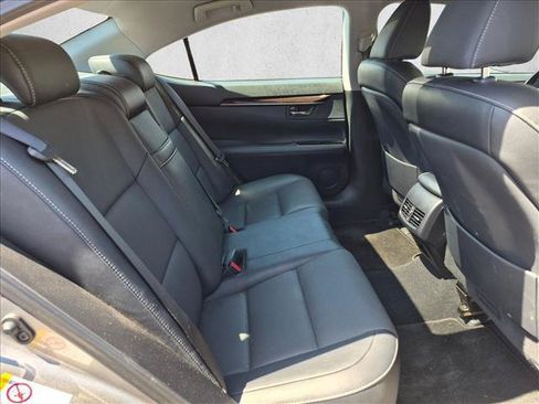 Used 2018 Lexus ES 350 w/ Navigation System Package FWD image 15