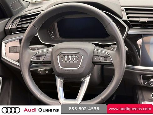 Certified 2022 Audi Q3 2.0T Premium w/ Convenience Package image 17