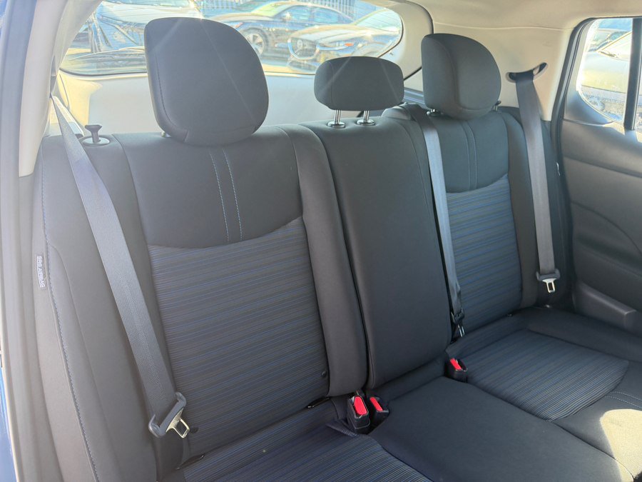 Used 2025 Nissan Leaf S FWD image 36