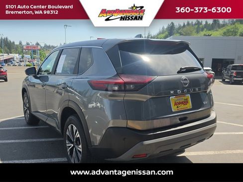 Used 2023 Nissan Rogue SV FWD image 3