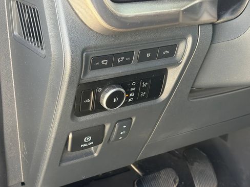 Used 2023 Ford F150 Raptor w/ Raptor 37 Performance Package AWD/4WD image 7